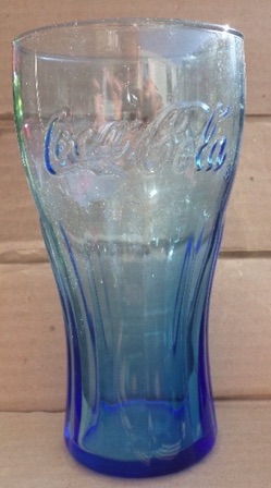 32105-1 € 3,00 ccoa cola glas contour kleur blauw.jpeg